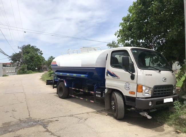 Cho thuê xe bồn vận chuyển bùn vi sinh giá rẻ