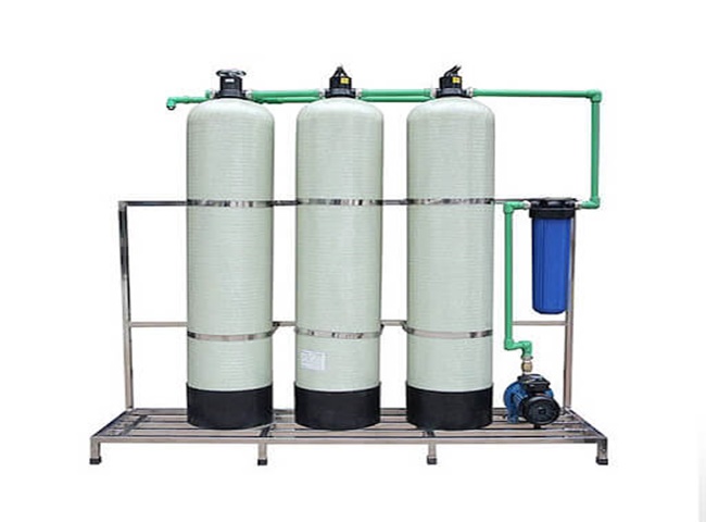 D&ugrave;ng sản phẩm thương mại l&agrave;m mềm nước