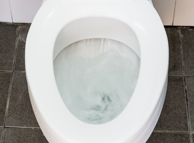 Nguyên nhân khiến bồn cầu nhà bạn bị nghẹt thường xuyên