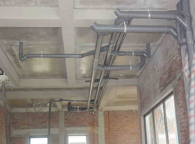 C&aacute;ch bảo quản để hạn chế sửa chữa đường ống tho&aacute;t nước trong nh&agrave;