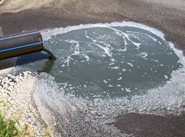 Do hệ thống tho&aacute;t nước chưa được xử l&yacute;